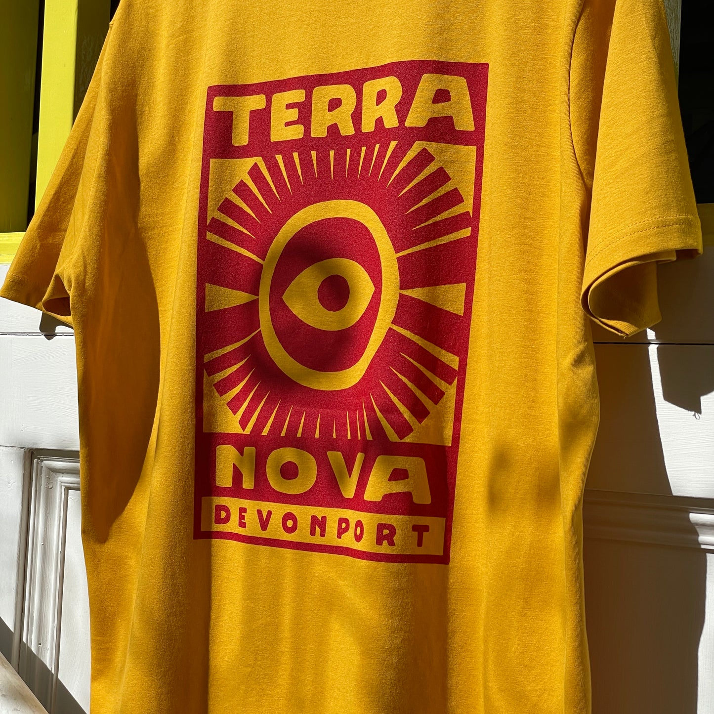 Terra Nova Sunshine T-shirt